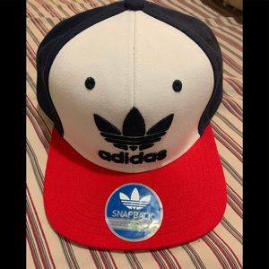 Adidas Snapback hat like New